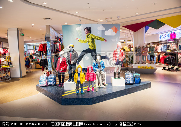 从童装到摄影 品牌店的多元化魅力与生活启示
